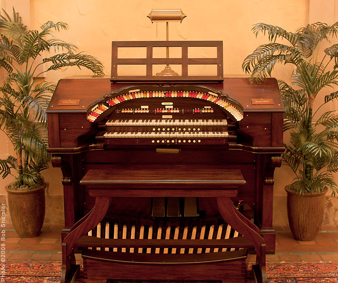 lobby organ console