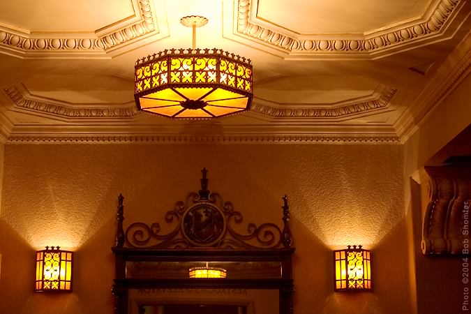 foyer ceiling