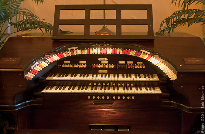 lobby organ console